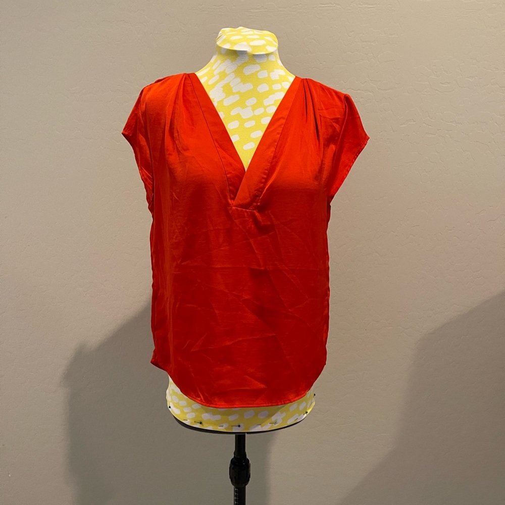 H&M red satin shirt sleeve top